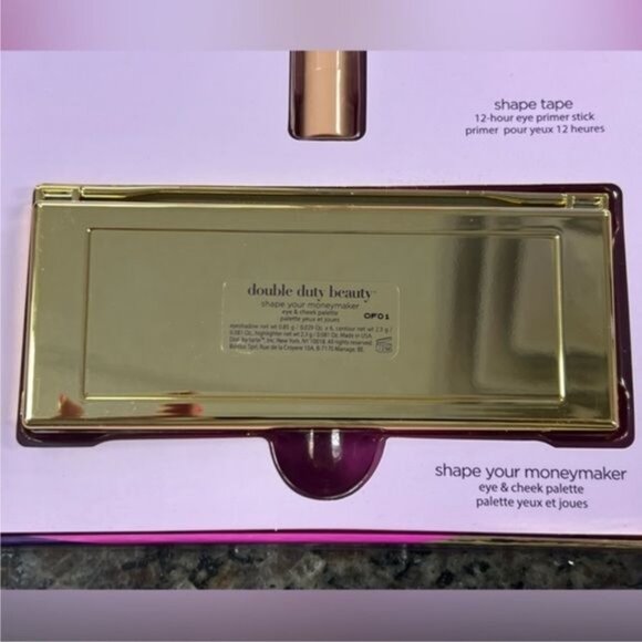 Limited Edition: TARTE Double Duty Beauty Sculpting & Shading Are My Cardio Set - Picture 4 of 10